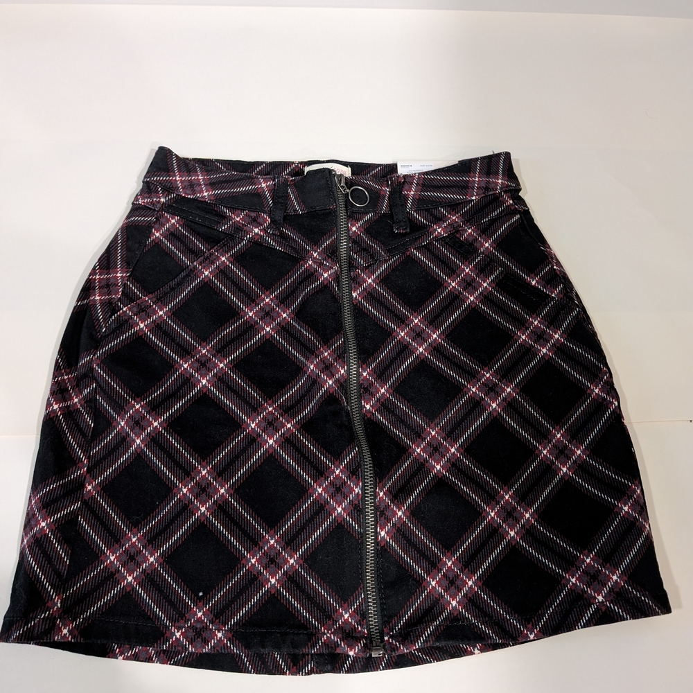 SO Black and Red Plaid High Rise Mini Skirt
